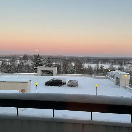 Keskustan Tilava Kaksio Apartamento *