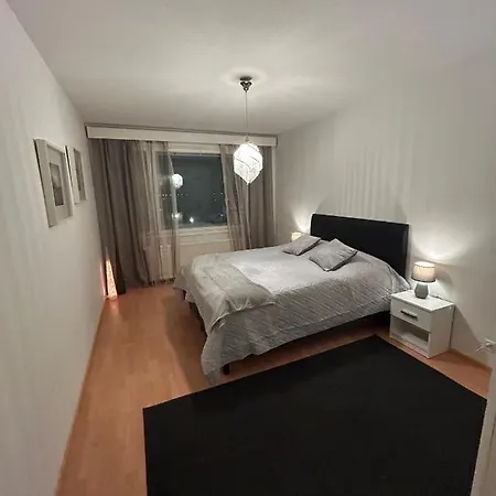 Keskustan Tilava Kaksio *