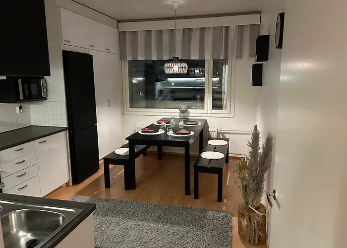 Keskustan Tilava Kaksio Διαμέρισμα Ροβανιέμι